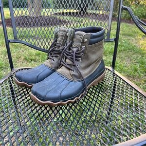 Sperry Top-Sider Waterproof Duck Boots (Men’s 8.5M)